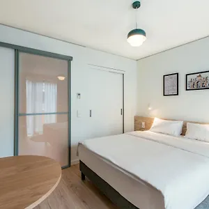 Adagio 4*, Münih Almanya