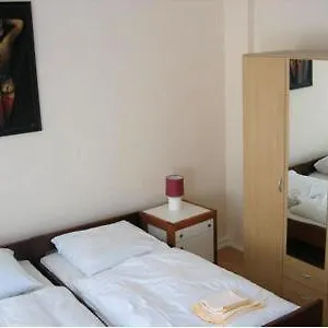 Koelner 2* Colonia
